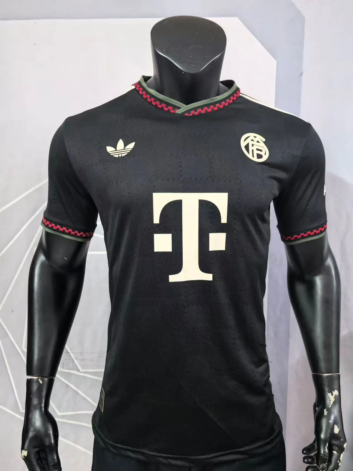 Camiseta Bayern Múnich Edición Especial Negra 2024/2025